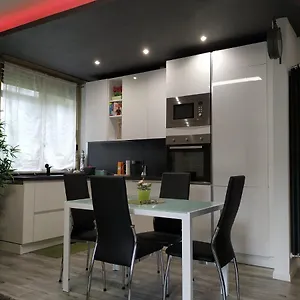 Oasi Felice , Côme Italia